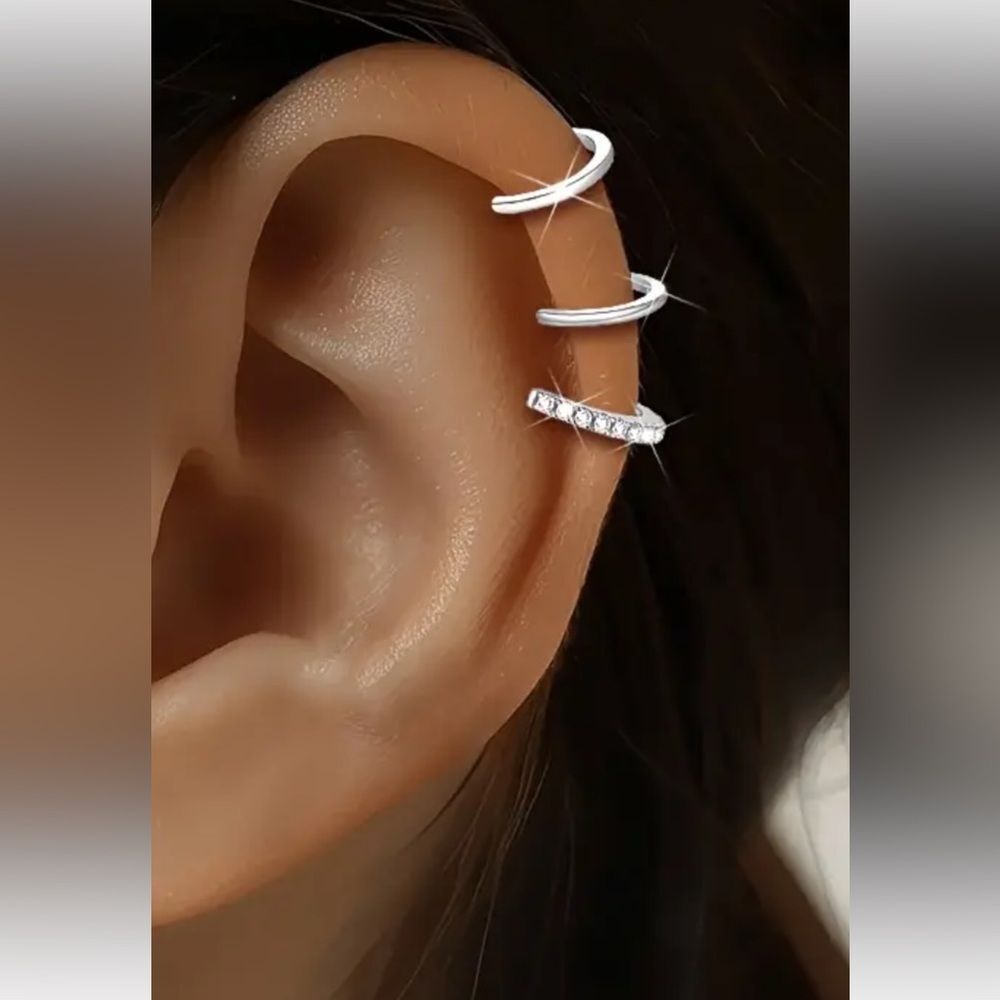 Elegant Silver Ear Cuff R53